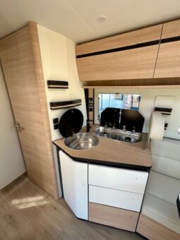 RAPIDO 896F 140CV BVA 2026 complet