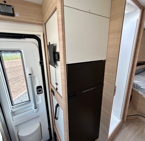 RAPIDO 896F 140CV BVA 2026 complet