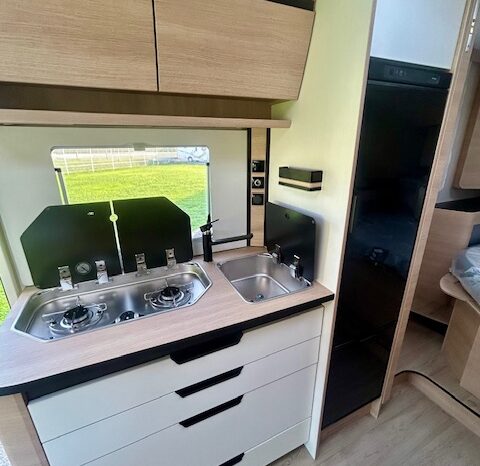 RAPIDO 850F 140CV BVA 2026 complet