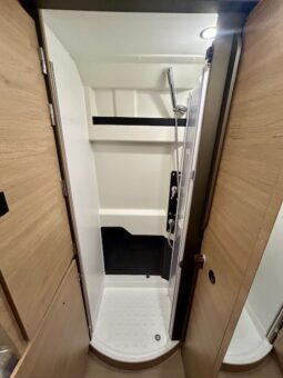 CAMPEREVE 643 AIR SAPHIR 140CV BVA 2026 complet