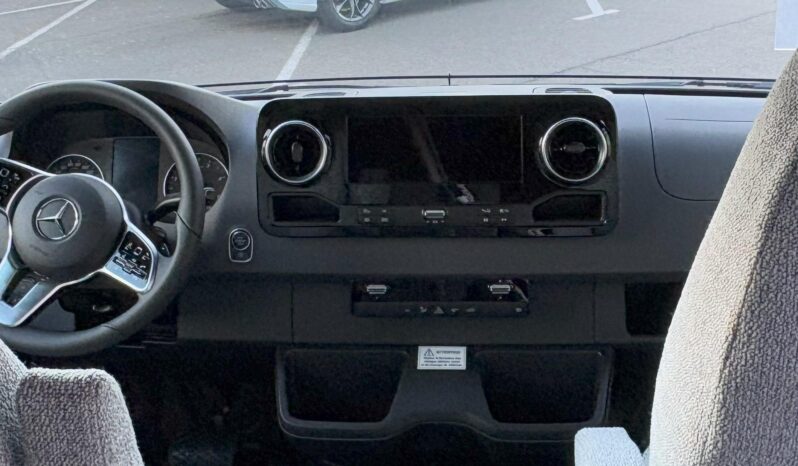 HYMER FREE S600 BLUE complet